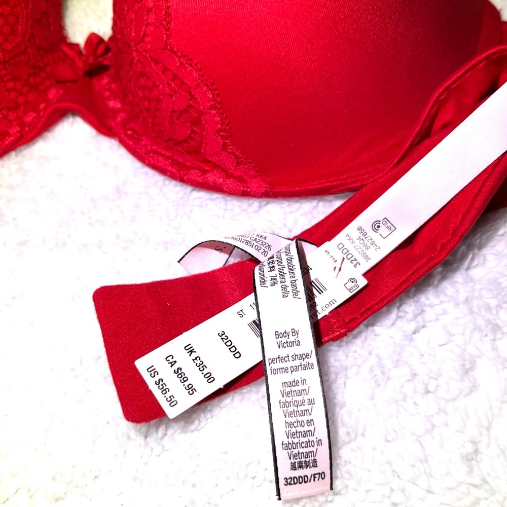Red bra - Picture 4 of 4